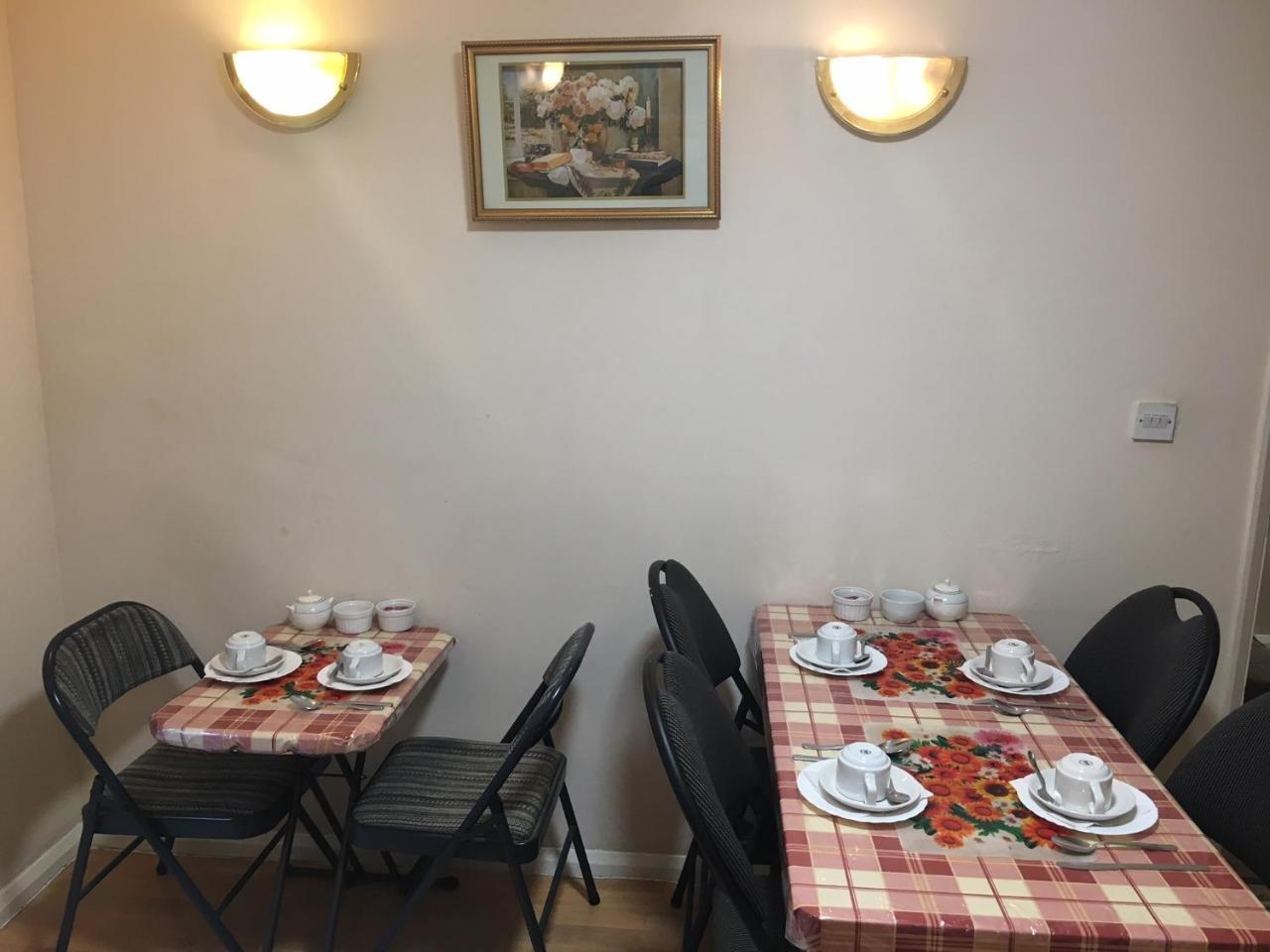 לונדון Romanos Hotel מראה חיצוני תמונה